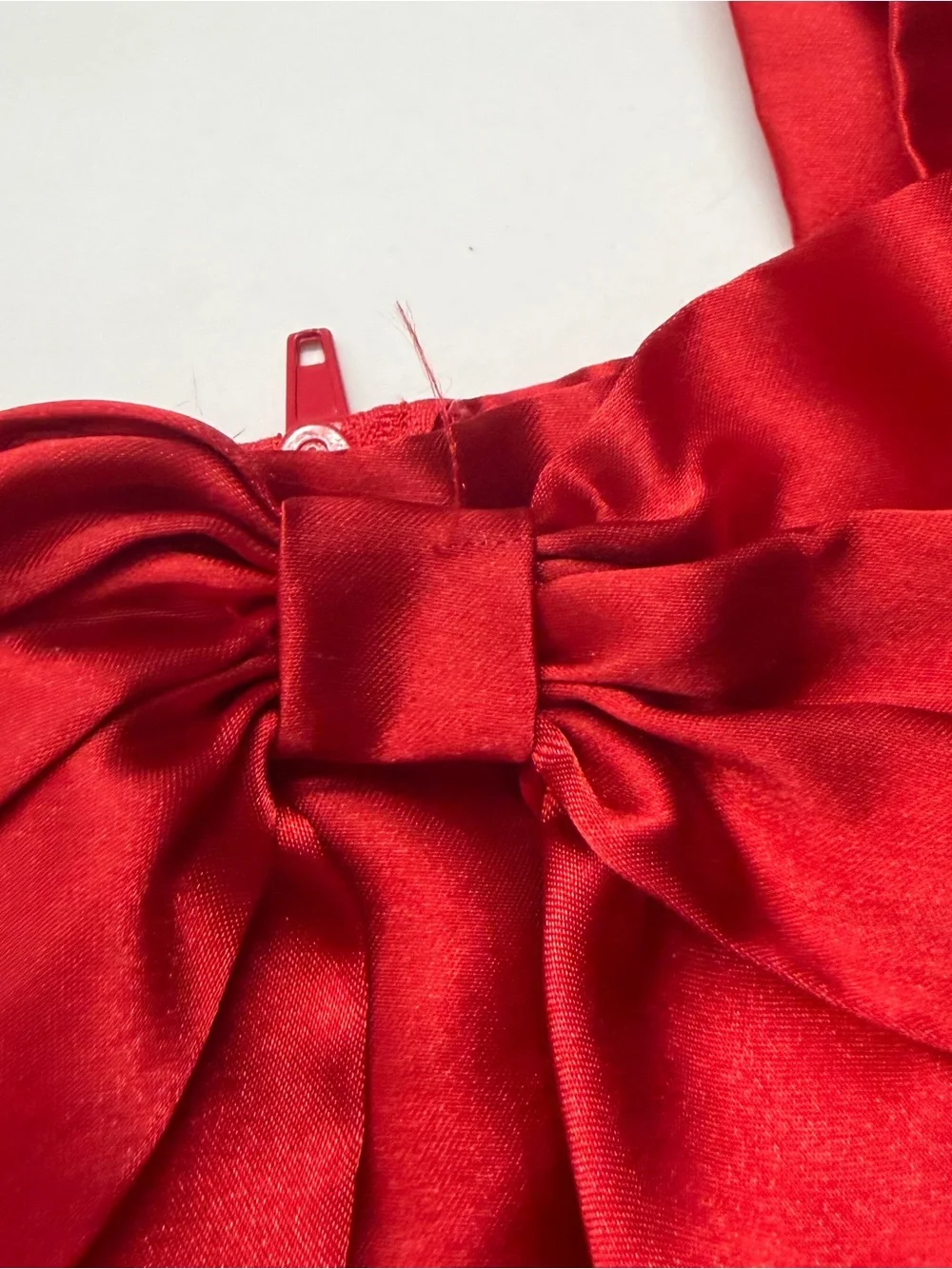 N/A festive red